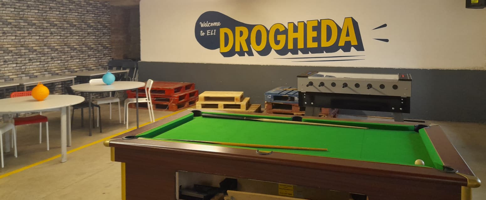 eli-schools-english-institute-in-ireland-why-study-english-discover-drogheda-lobby-2x